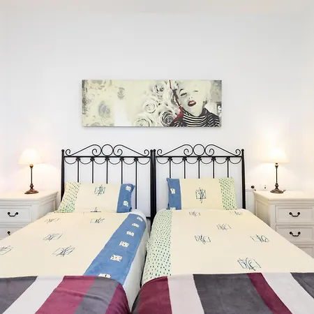 Apartamento Ek Rodelas Poris *
